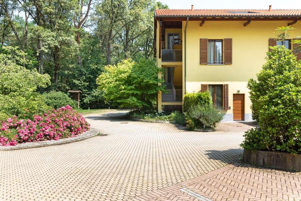 B&B Hotel Malpensa Lago Maggiore Vergiate Exterior photo