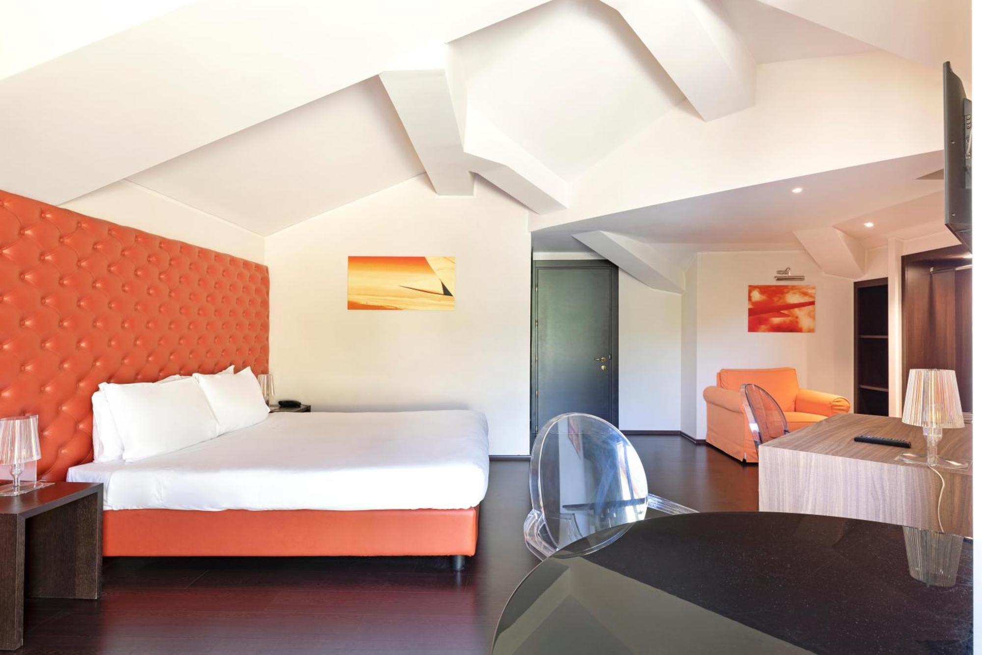 B&B Hotel Malpensa Lago Maggiore Vergiate Exterior photo
