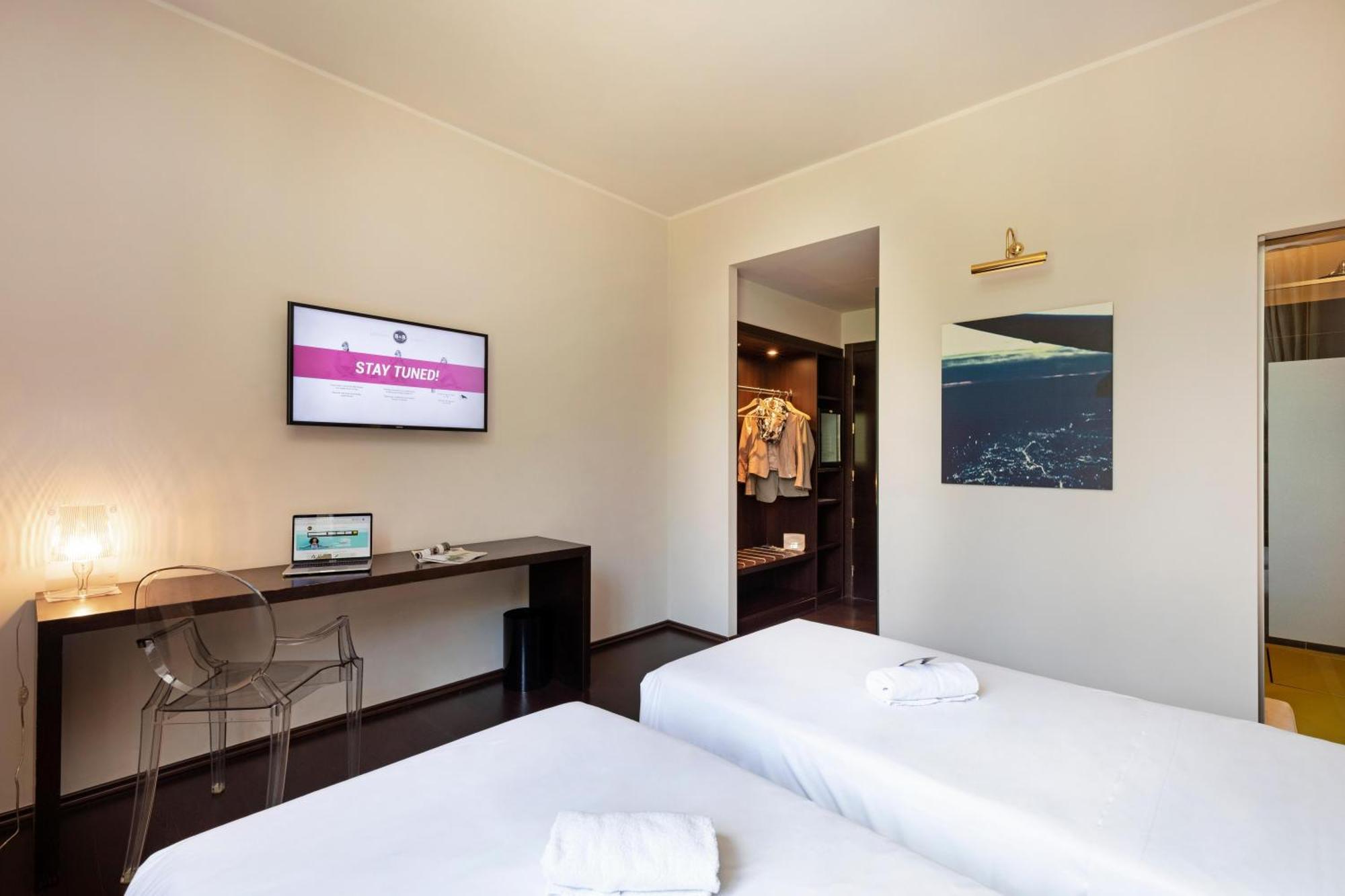 B&B Hotel Malpensa Lago Maggiore Vergiate Exterior photo