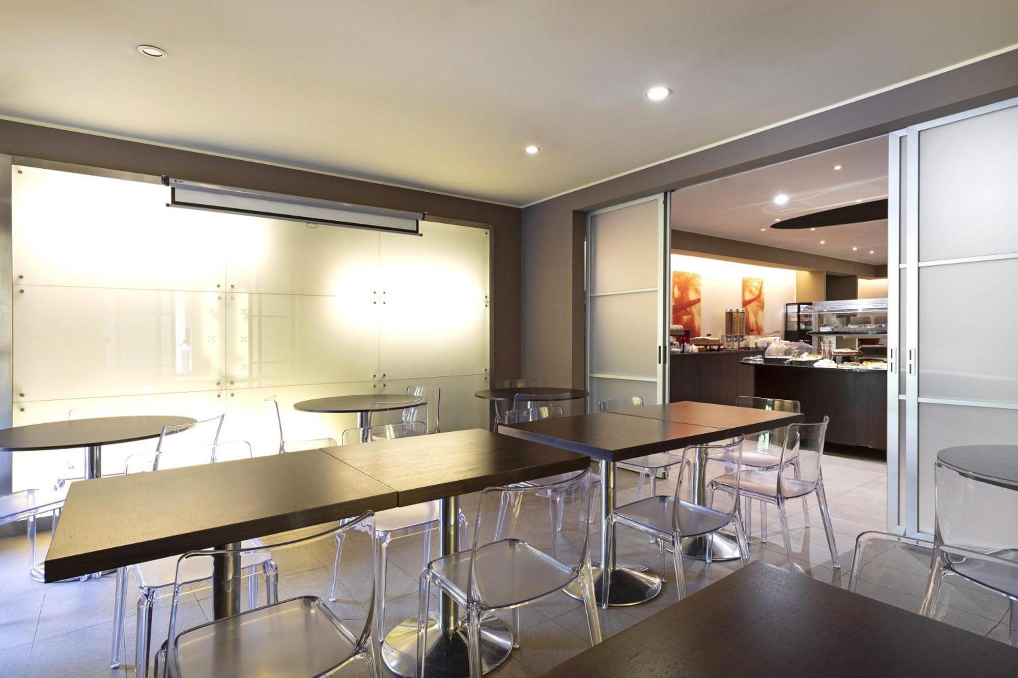 B&B Hotel Malpensa Lago Maggiore Vergiate Exterior photo