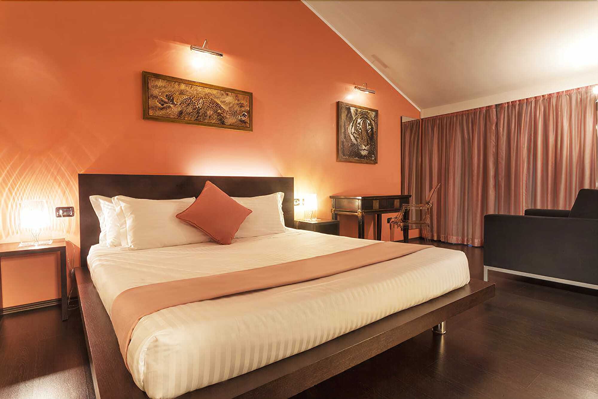 B&B Hotel Malpensa Lago Maggiore Vergiate Exterior photo